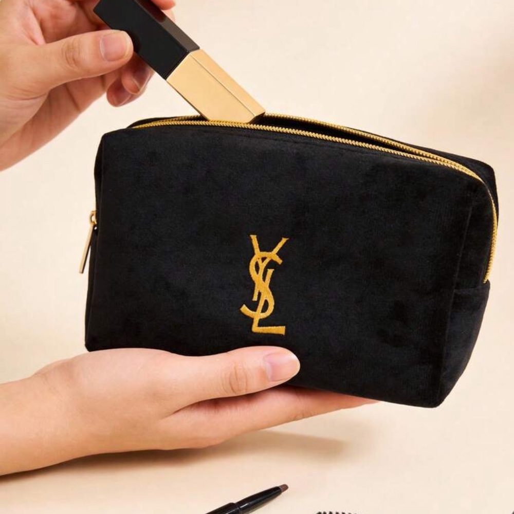 YSL  Beaute Gift Black Velvet Cosmetic Makeup Bag NEW